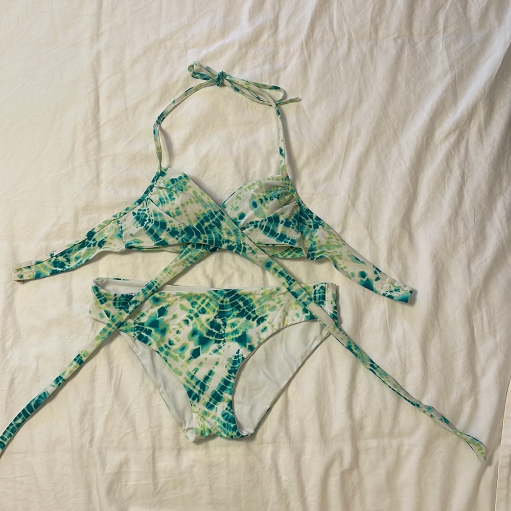 Womens Victoria Secret Bikini Large Bottom & 34B Top